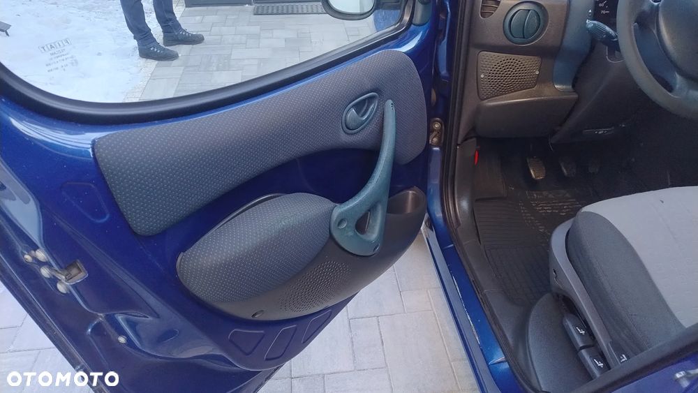 Fiat Doblo 1.6 16V Family - 15