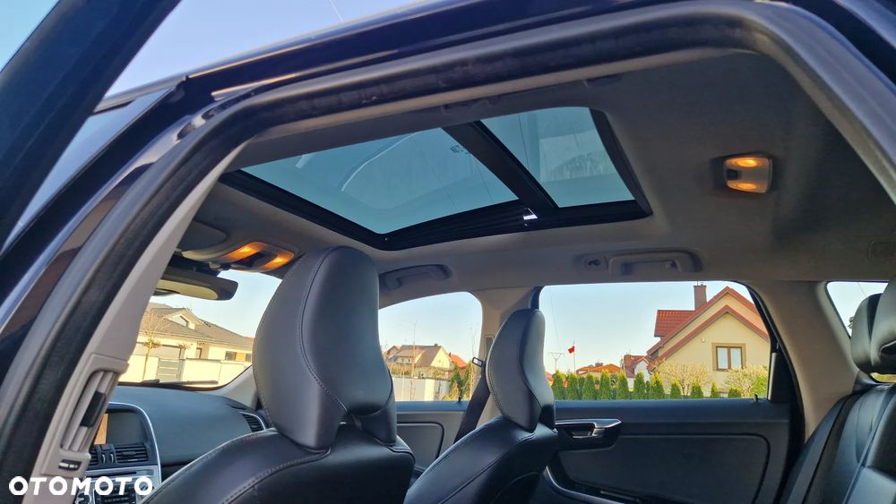 Volvo XC 60 D3 Summum - 10