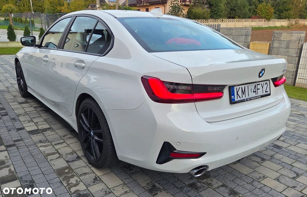 BMW Seria 3 318i Advantage - 6