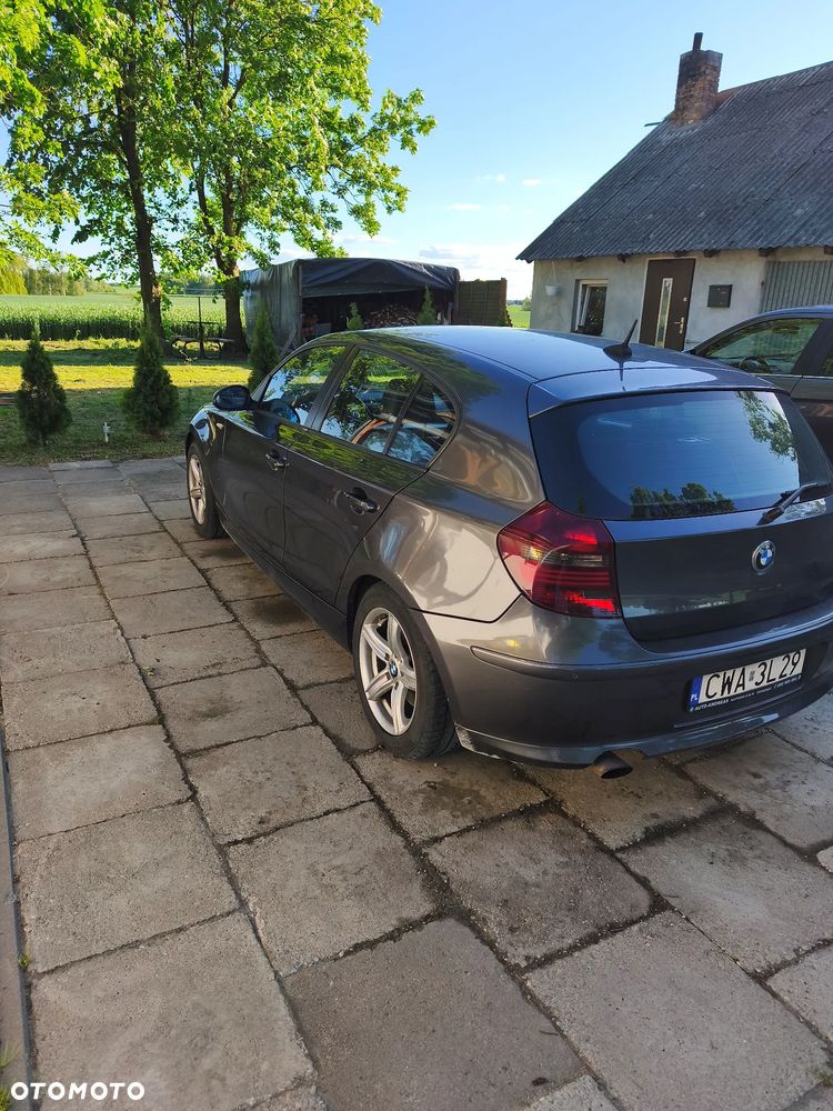 BMW Seria 1 118d - 8