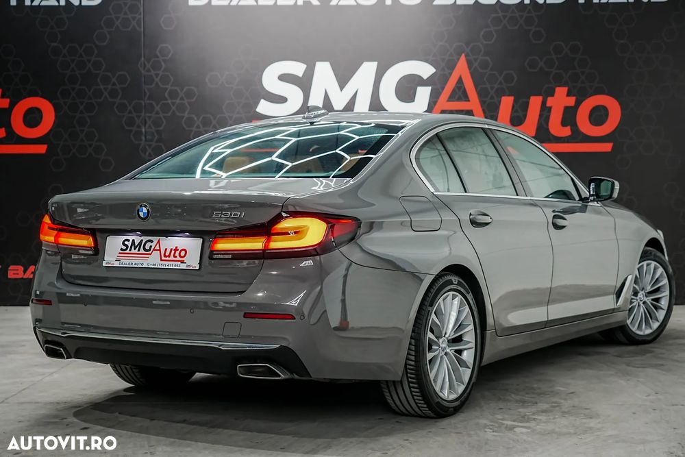 BMW Seria 5 530i Aut. Luxury Line - 6