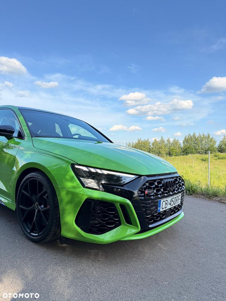 Audi RS3 Limousine - 10