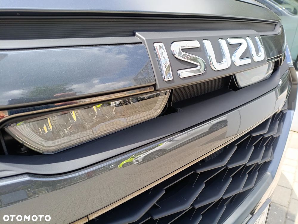 Isuzu D-Max 1.9 DC LSE - 10