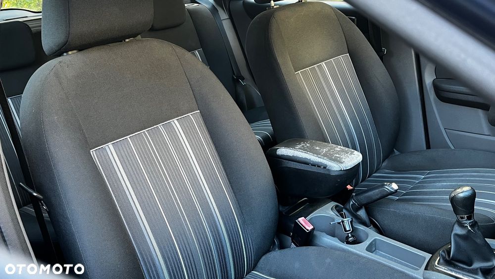 Ford Focus 1.6 TDCi Silver X - 12