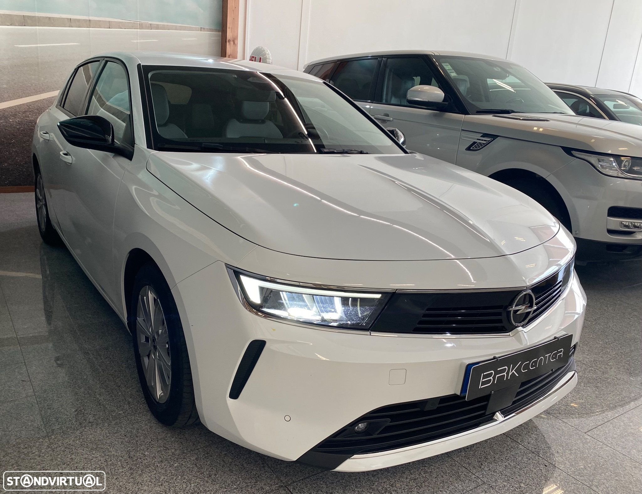 Opel Astra 1.5 D Elegance - 2