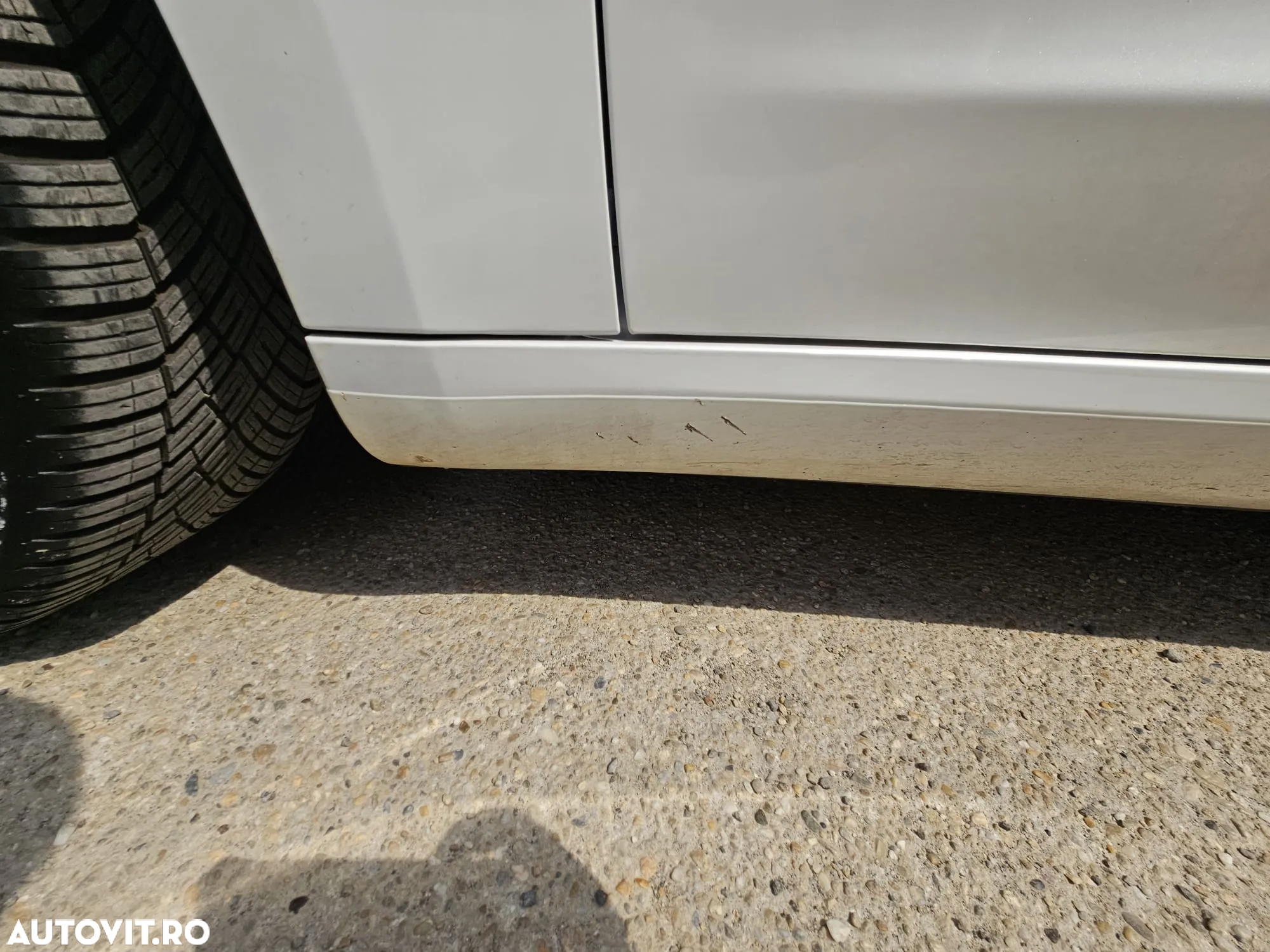 Tesla Model 3 RWD - 11