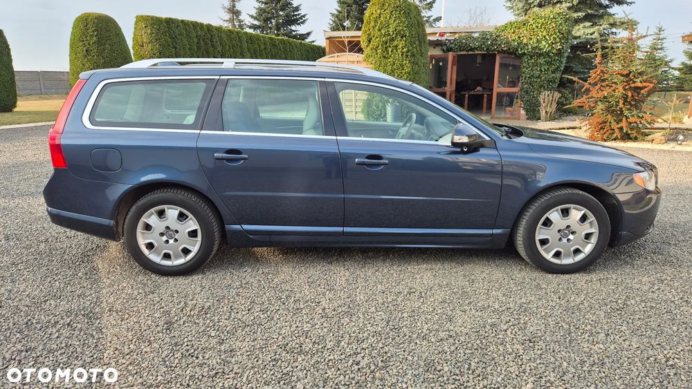 Volvo V70 T6 AWD Momentum - 10