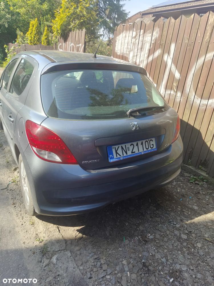 Peugeot 207 1.4 Presence - 12