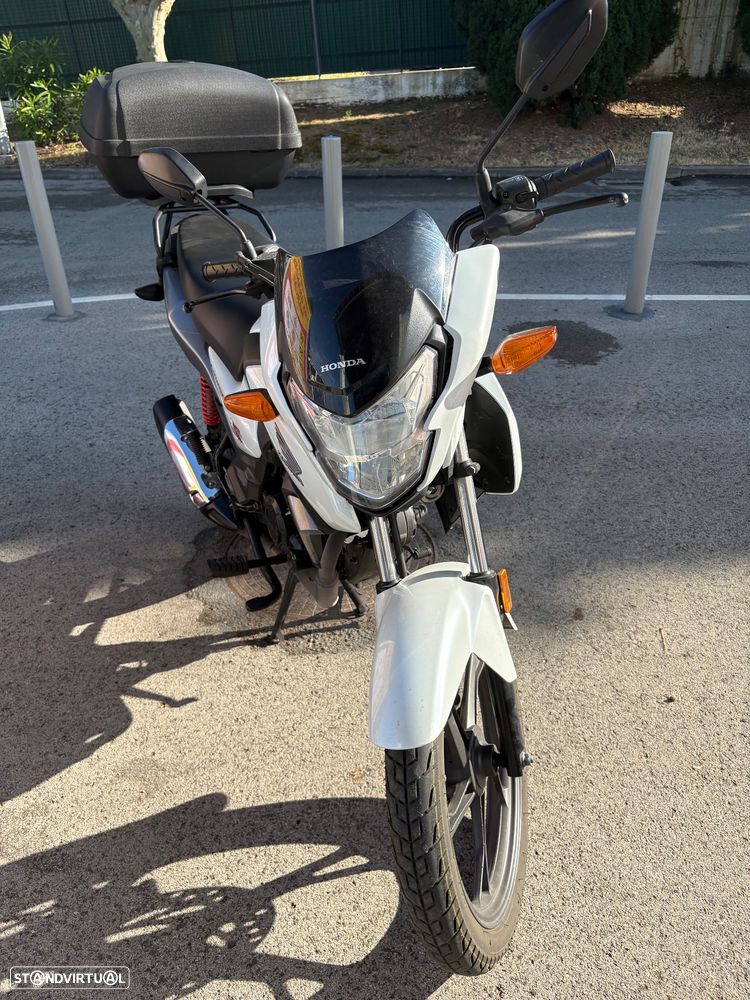Honda CBF - 1