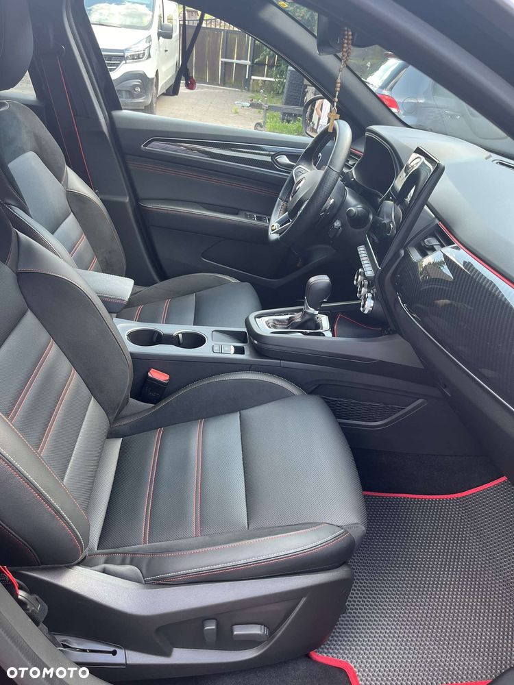 Renault Arkana 1.3 TCe mHEV R.S Line EDC - 20