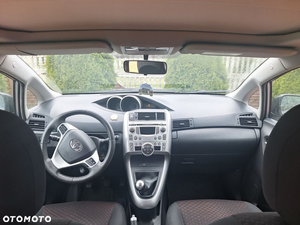 Toyota Verso 2.0 D-4D Sol plus 7os - 15
