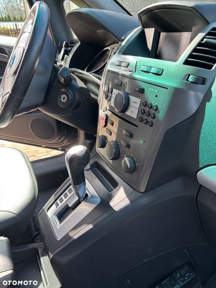 Opel Zafira 1.9 CDTI Elegance ActiveSelect - 4