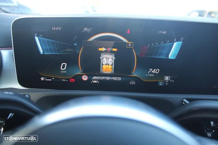 Mercedes-Benz CLA 35 AMG Shooting Brake 4Matic - 14