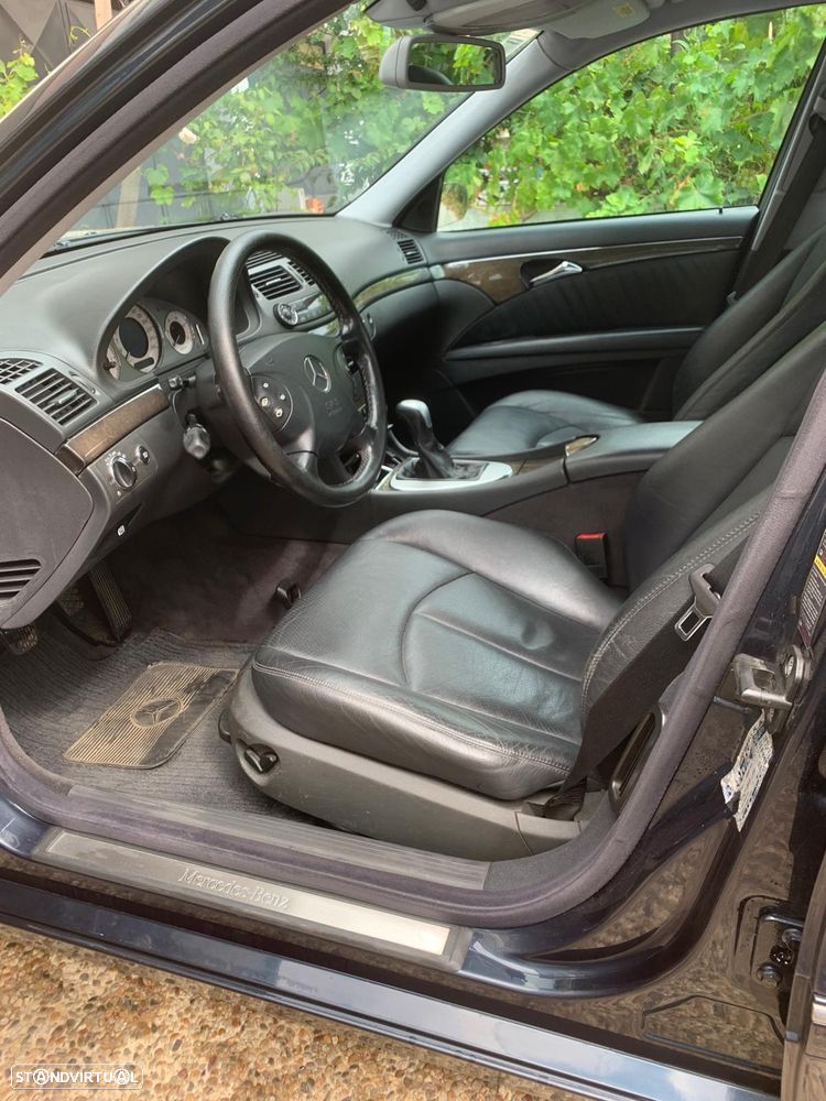 Mercedes-Benz E 220 CDI Avantgarde - 4