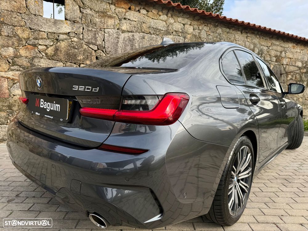BMW 320 d Pack M Shadow Auto - 24