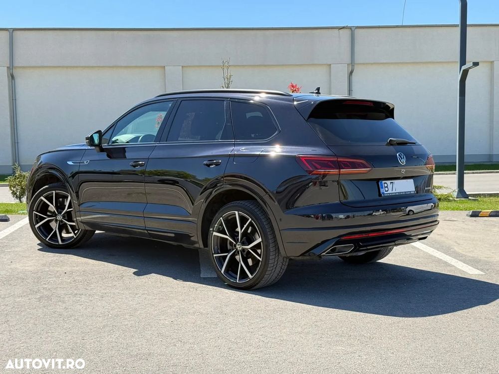 Volkswagen Touareg - 4