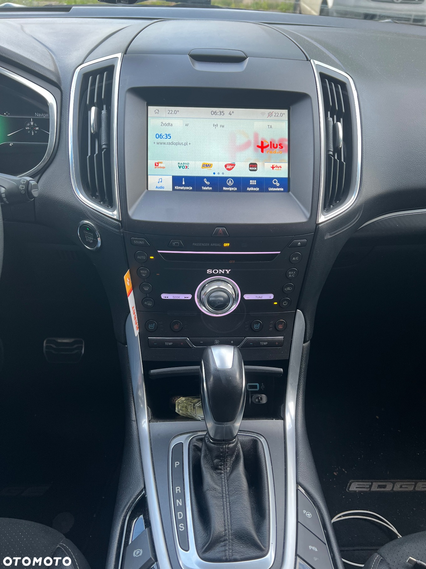 Ford Edge - 8