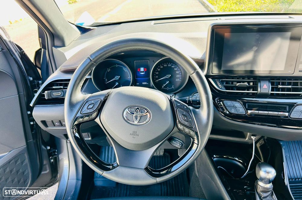 Toyota C-HR 1.8 HSD Exclusive+P.Luxury - 8
