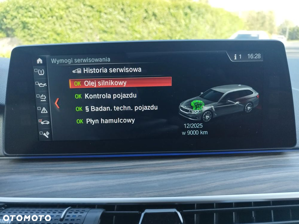 BMW Seria 5 530d xDrive M Sport sport - 38