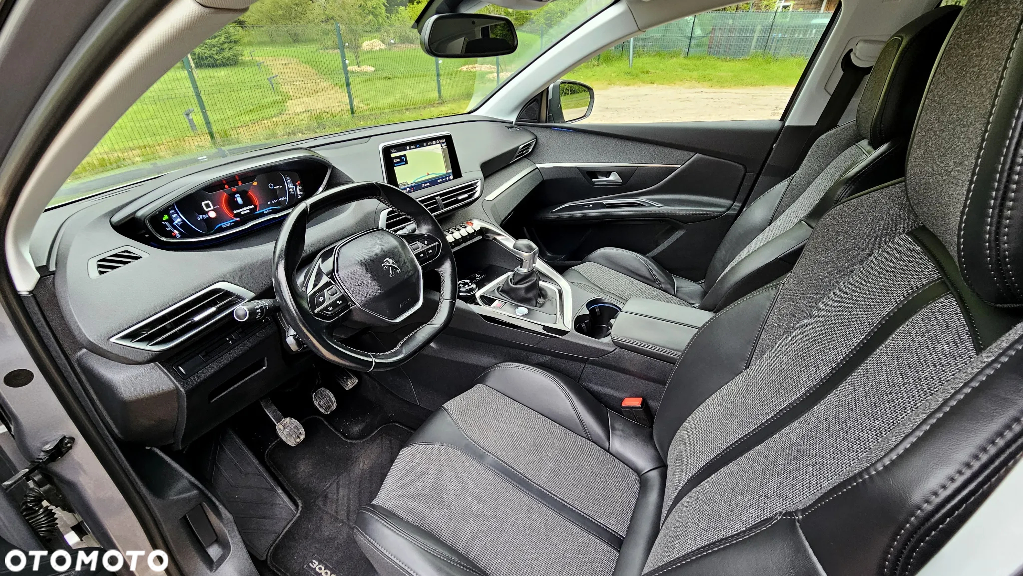 Peugeot 3008 1.2 PureTech GT S&S - 24
