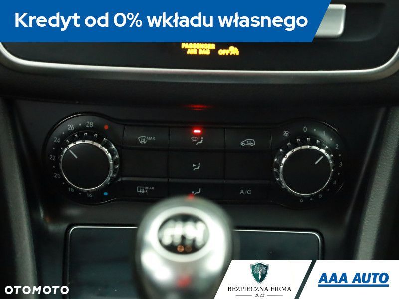 Mercedes-Benz CLA - 13