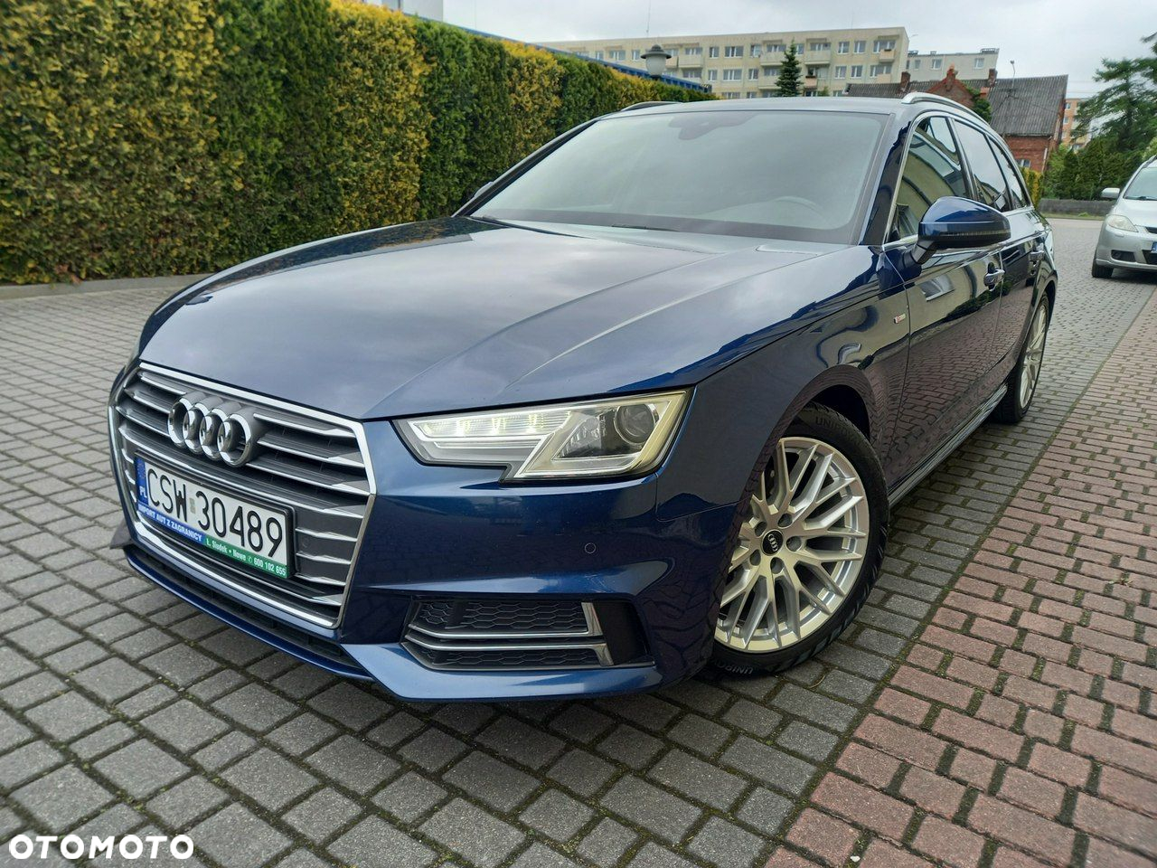 Audi A4 - 4