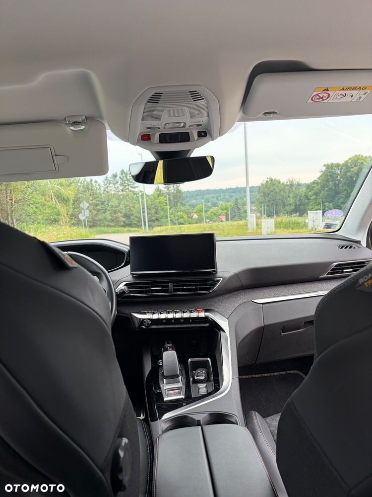 Peugeot 3008 1.6 PureTech Hybrid PHEV Road Trip S&S EAT8 - 12