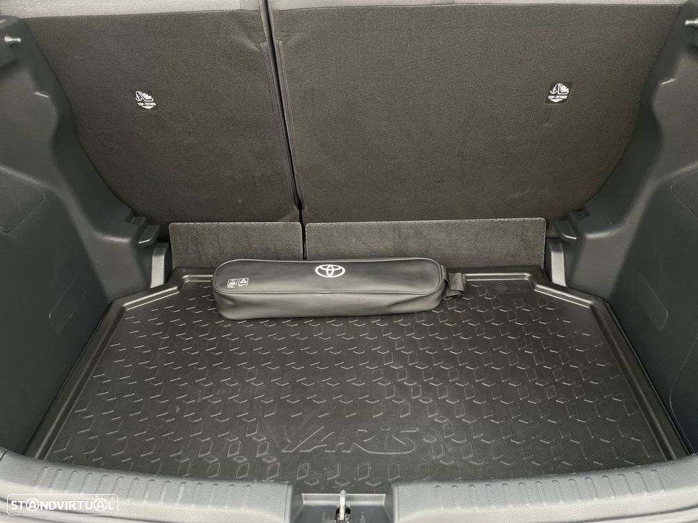 Toyota Yaris - 11