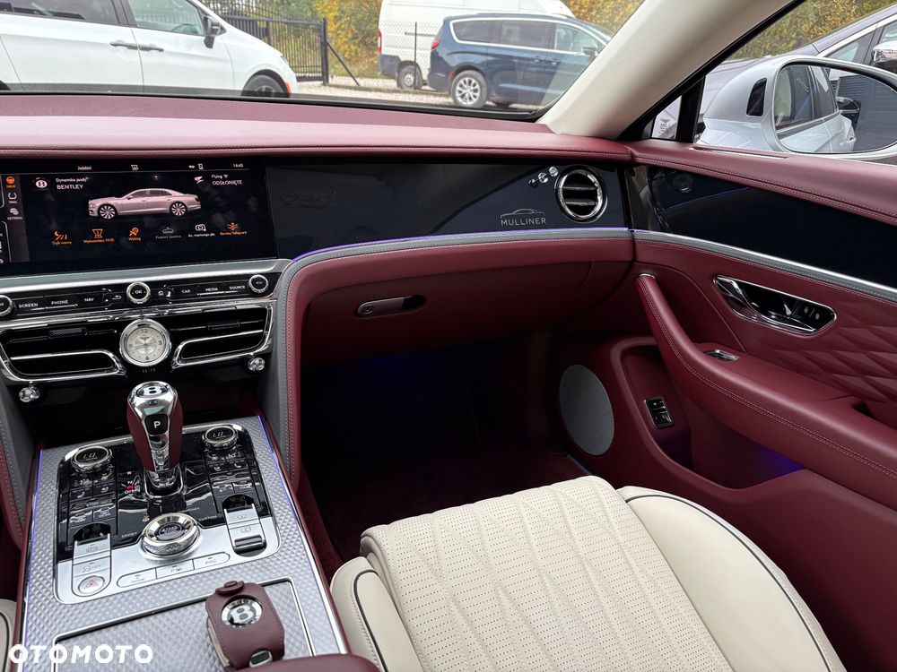 Bentley Flying Spur - 27
