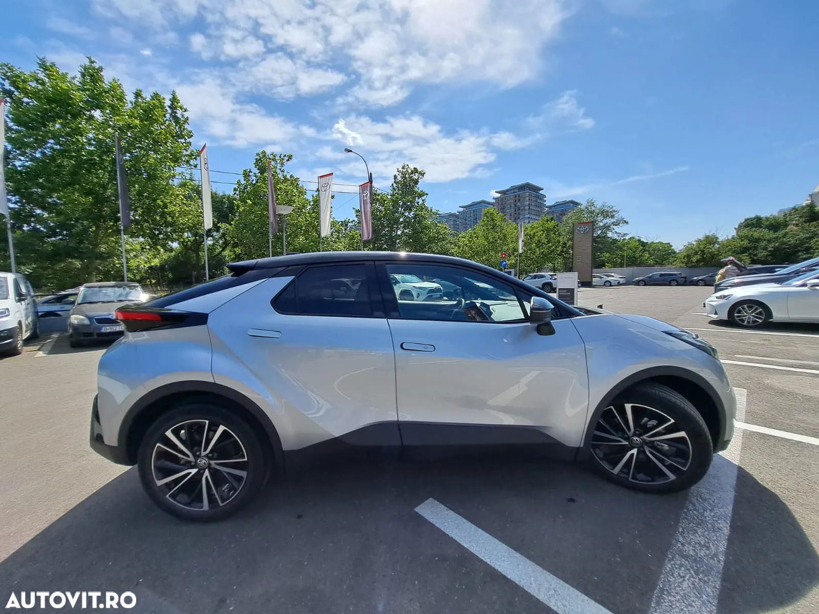 Toyota C-HR 1.8 HEV 140 CP 4x2 CVT Exclusive - 4