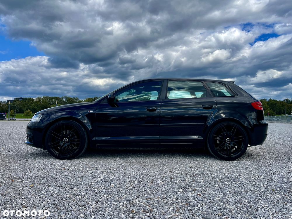 Audi A3 Sportback 2.0 TFSI S tronic S line Sportpaket - 3