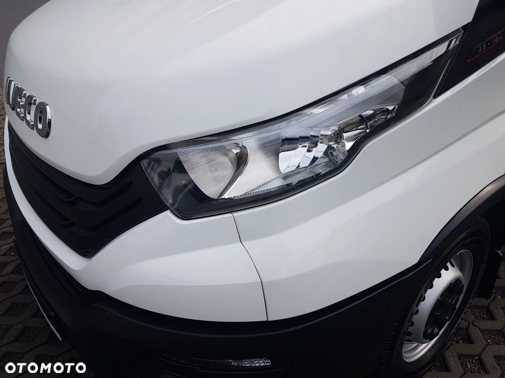 Iveco DAILY 35S16 CHŁODNIA 6EP MROŹNIA IZOTERMA GRZANIE AGREGAT CARRIER XARIOS 5 ZASILANIE Z SILNIKA + ELEKTRYCZNE - 36