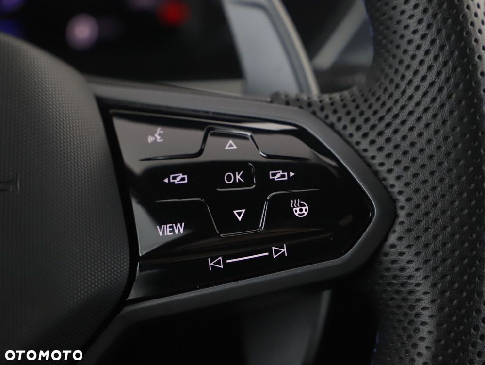 Volkswagen Tiguan - 16