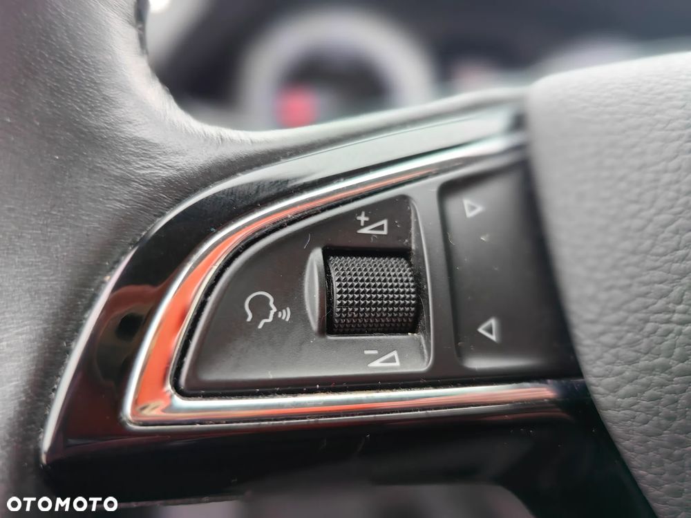 Skoda Superb 2.0 TDI SCR Sportline DSG - 22