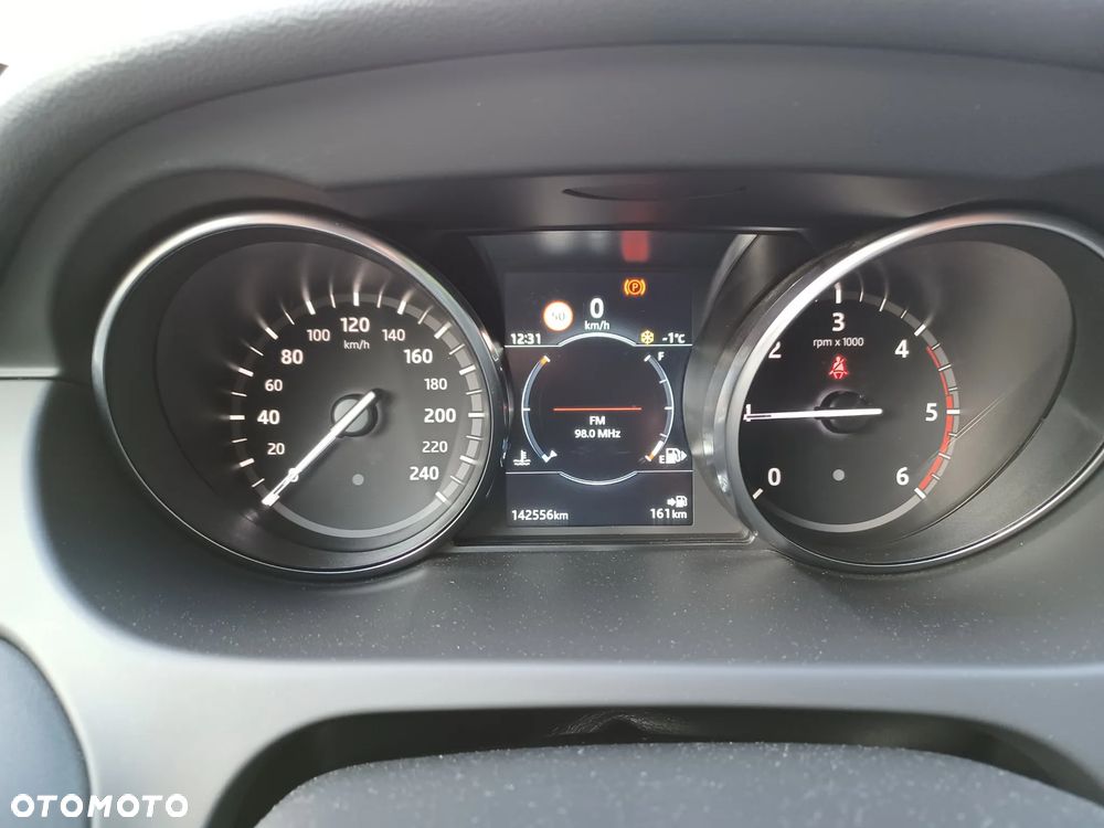 Land Rover Discovery Sport - 19