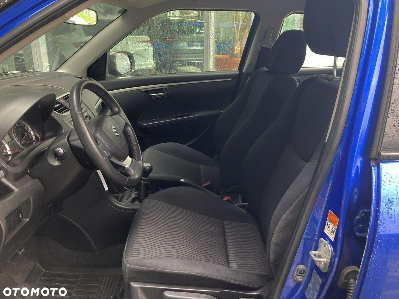 Suzuki Swift 1.2 Premium - 7