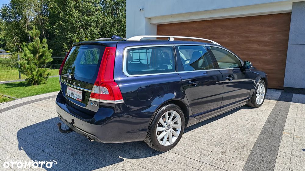 Volvo V70 D4 Geartronic Summum - 3