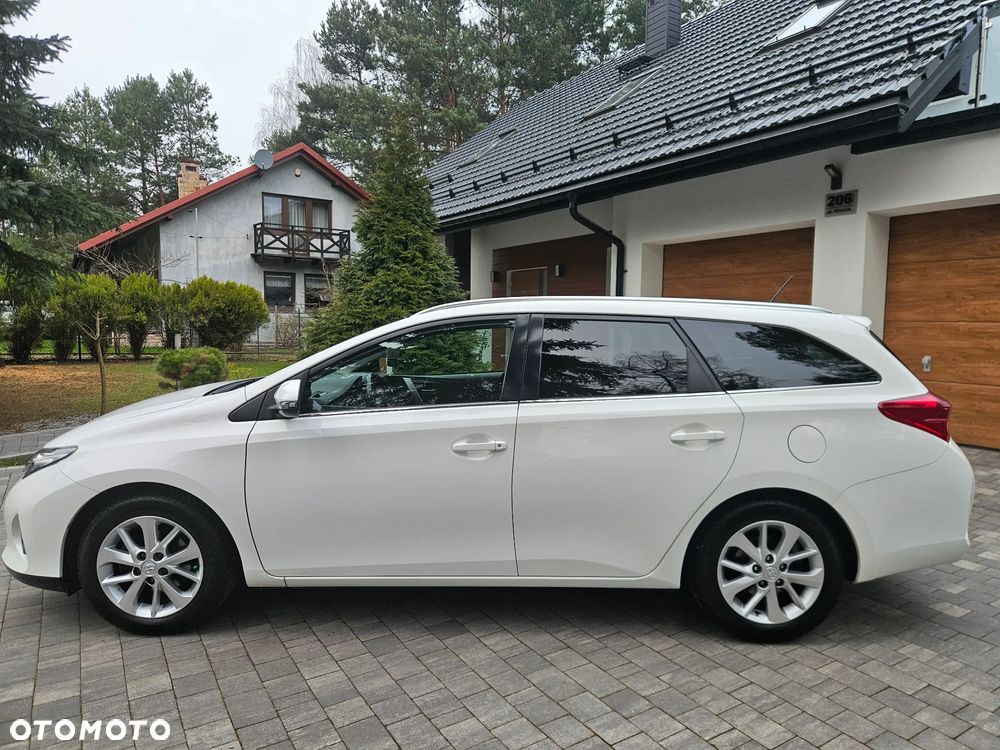 Toyota Auris - 7