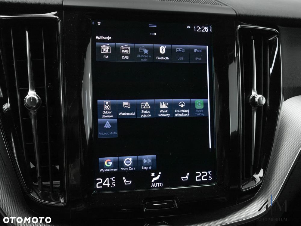 Volvo XC 60 B4 D AWD Ultimate Dark - 24