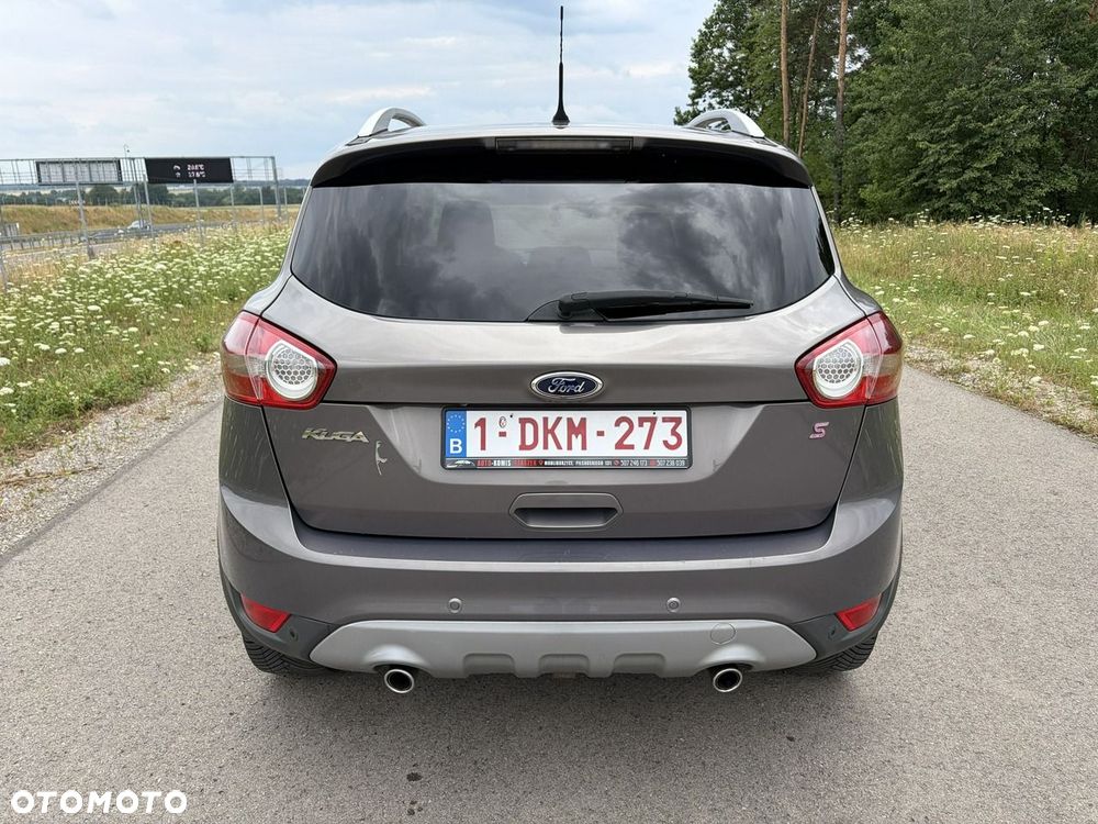 Ford Kuga - 4