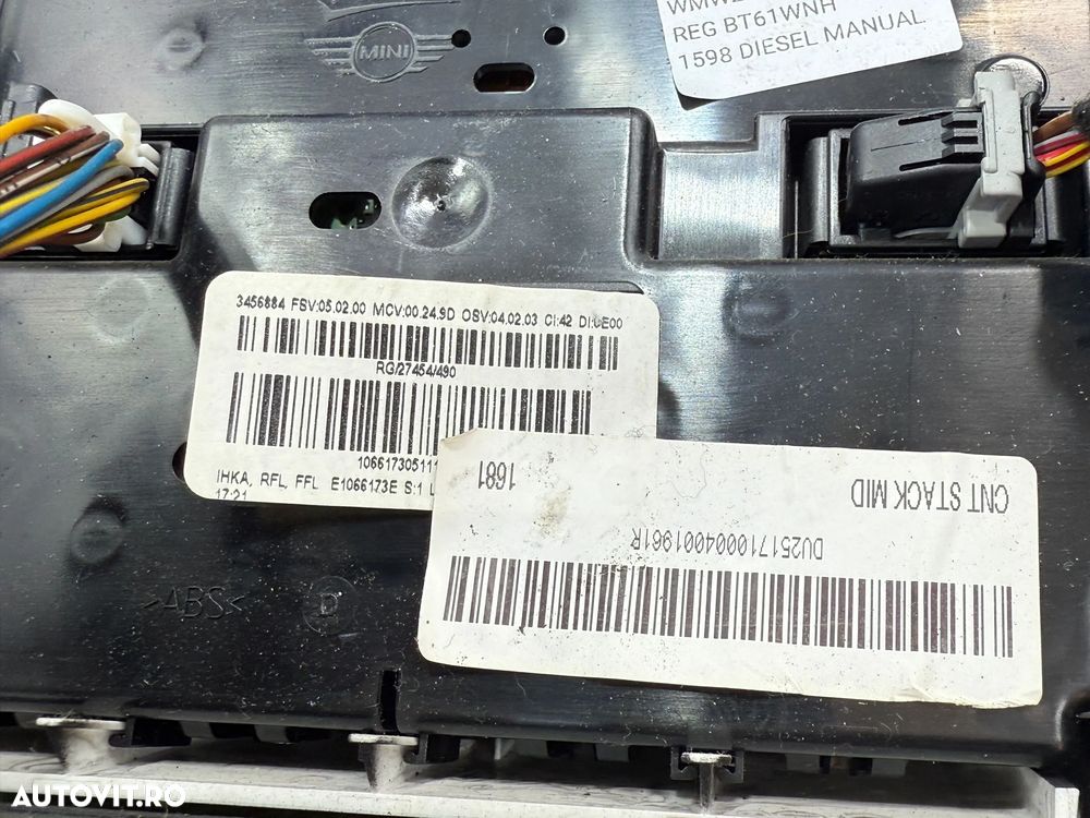 PANOU CENTRAL CONTROL CLIMA  / LUMINI / AUX / USB / + ORNAMENT BORD (3 BUC.) MINI COOPER R55 R56 R60 2010-2016 COD OEM E1066165B 3456884 9806926 9804920-04 - 5