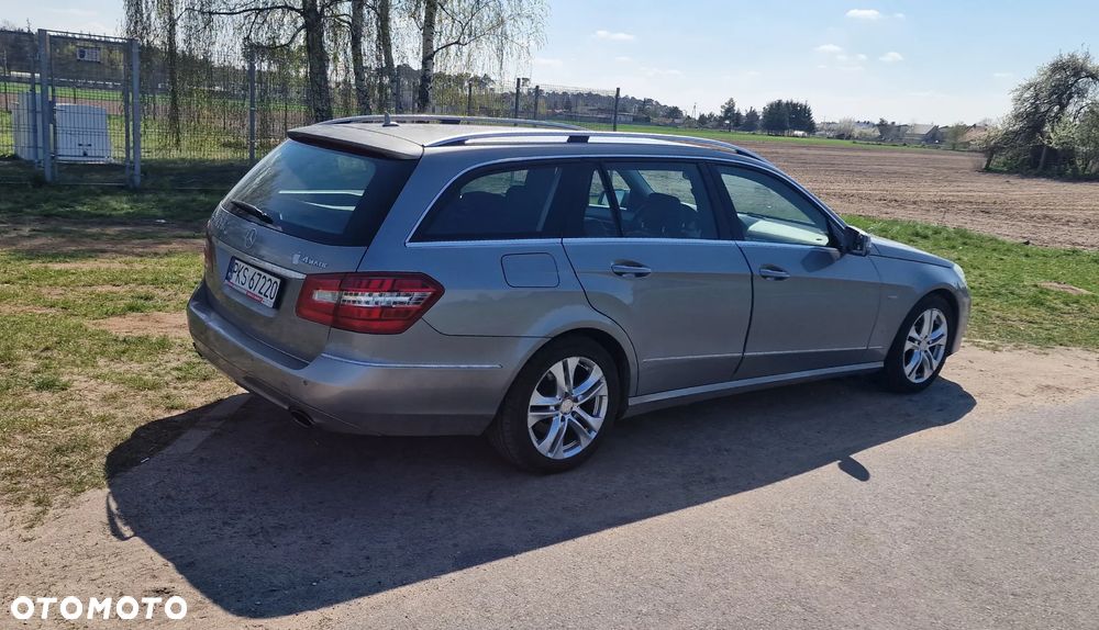 Mercedes-Benz Klasa E 350 CDI 4-Matic BlueEff Elegance - 5