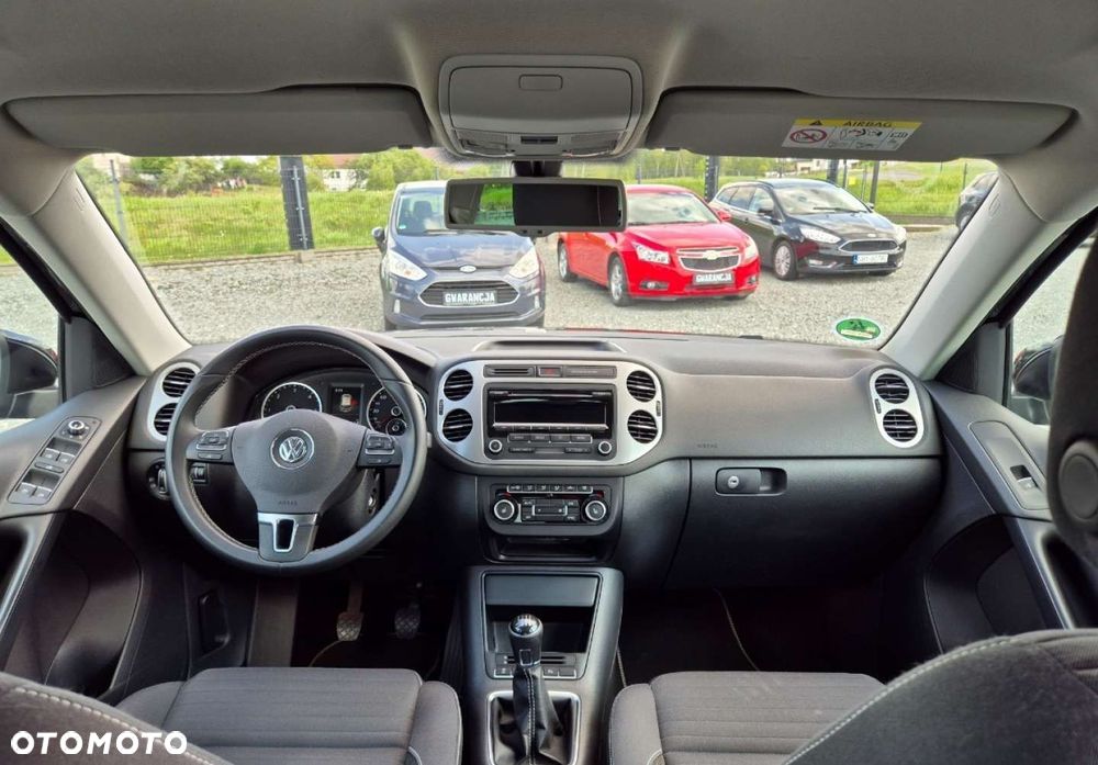 Volkswagen Tiguan - 14
