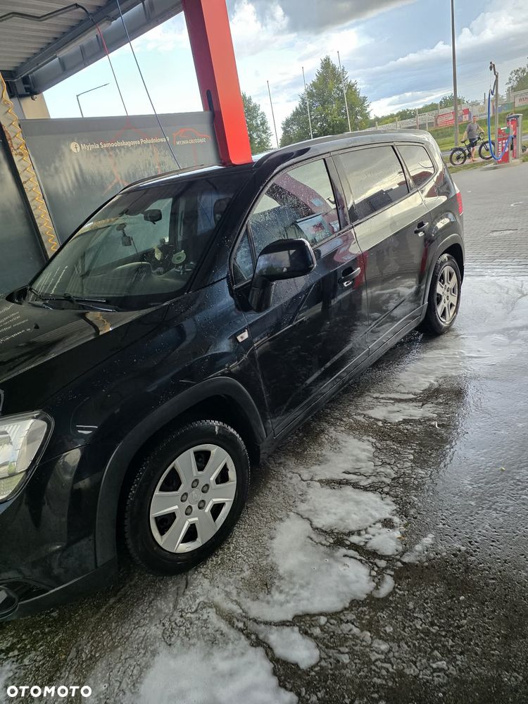 Chevrolet Orlando - 12