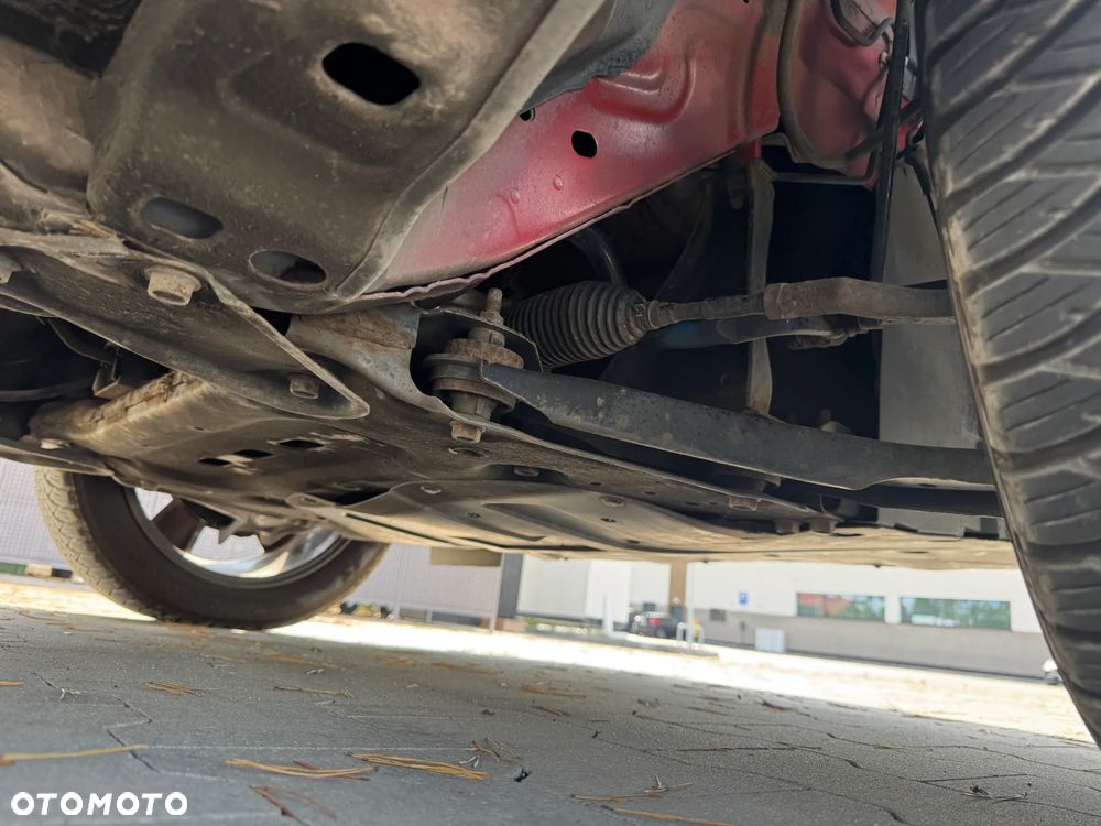 Nissan Qashqai 1.6 DCi N-Connecta EU6 - 36