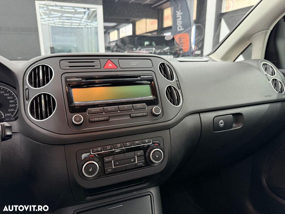 Volkswagen Golf Plus 1.6 TDI DPF Trendline - 9