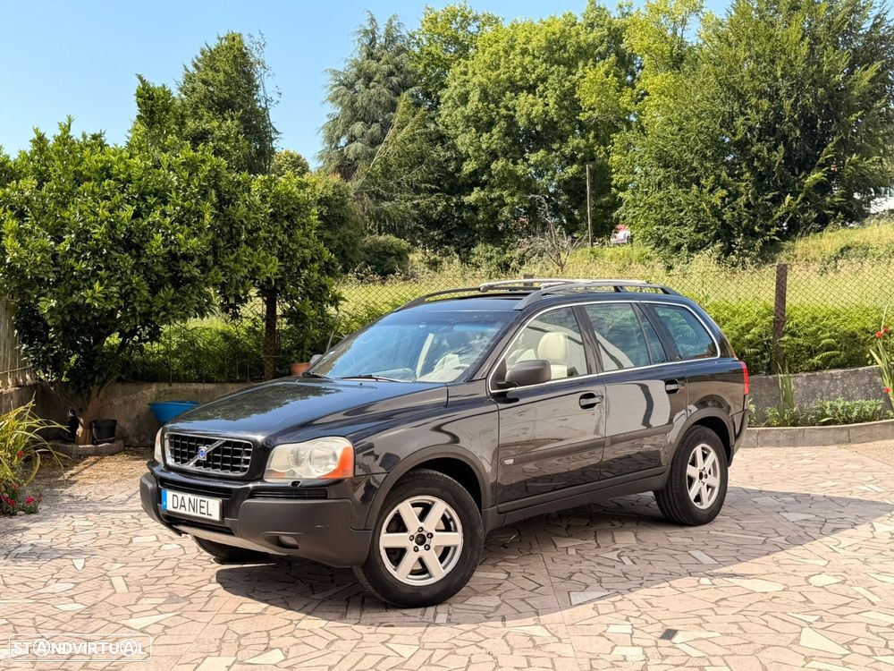 Volvo XC 90 2.4 D5 7L Nivel 2 Auto. - 1
