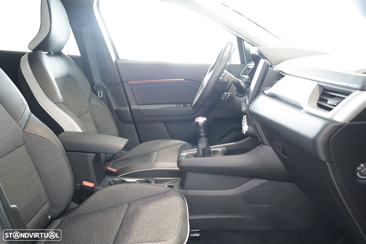 Renault Captur 1.0 TCe Techno Bi-Fuel - 22