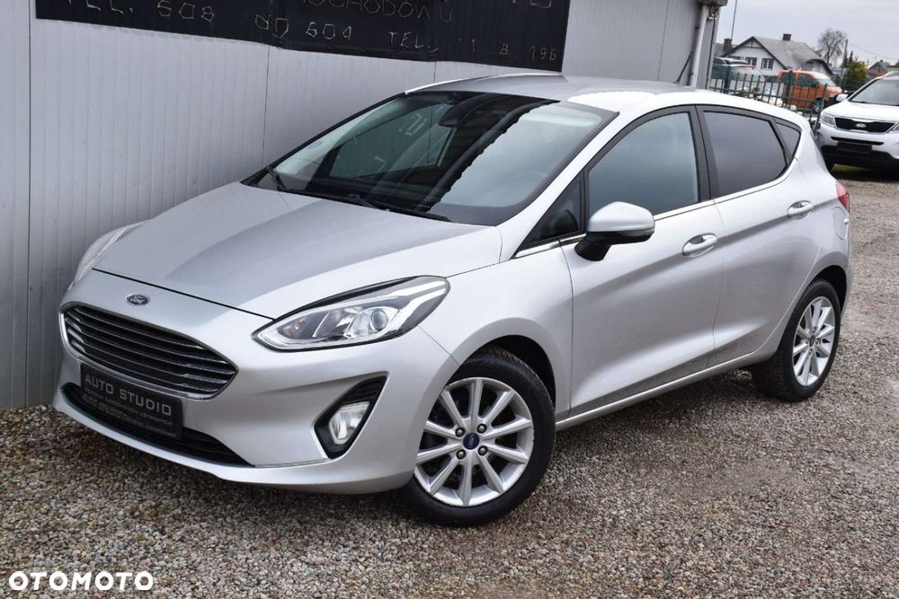 Ford Fiesta 1.0 EcoBoost S&S TITANIUM - 38