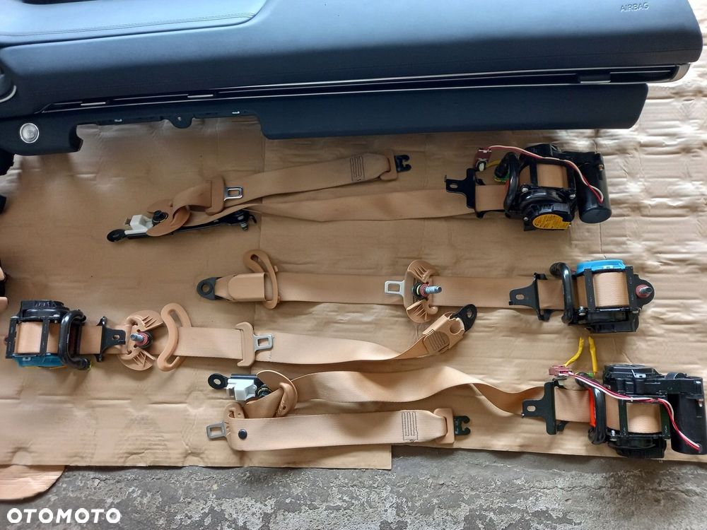 KONSOLA DESKA SENSOR airbag 4 PASY GENESIS Gv80 - 5